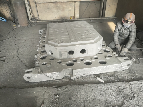 汽車(chē)模具 汽車(chē)模具